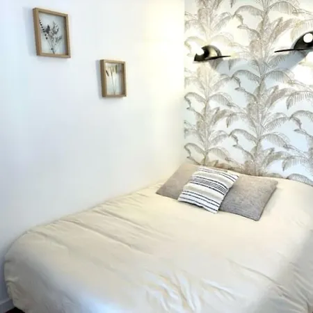 Le Clos Notre Dame Proche Du Bord De Apartment *