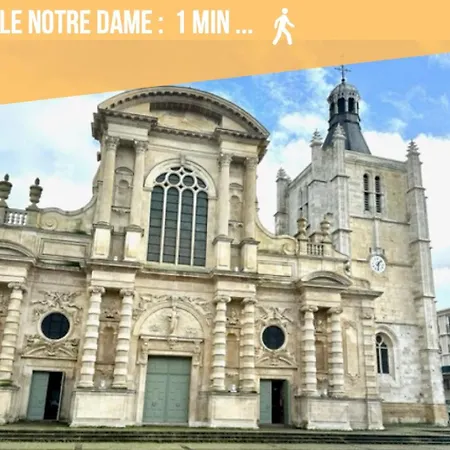 Daire Le Clos Notre Dame Proche Du Bord De